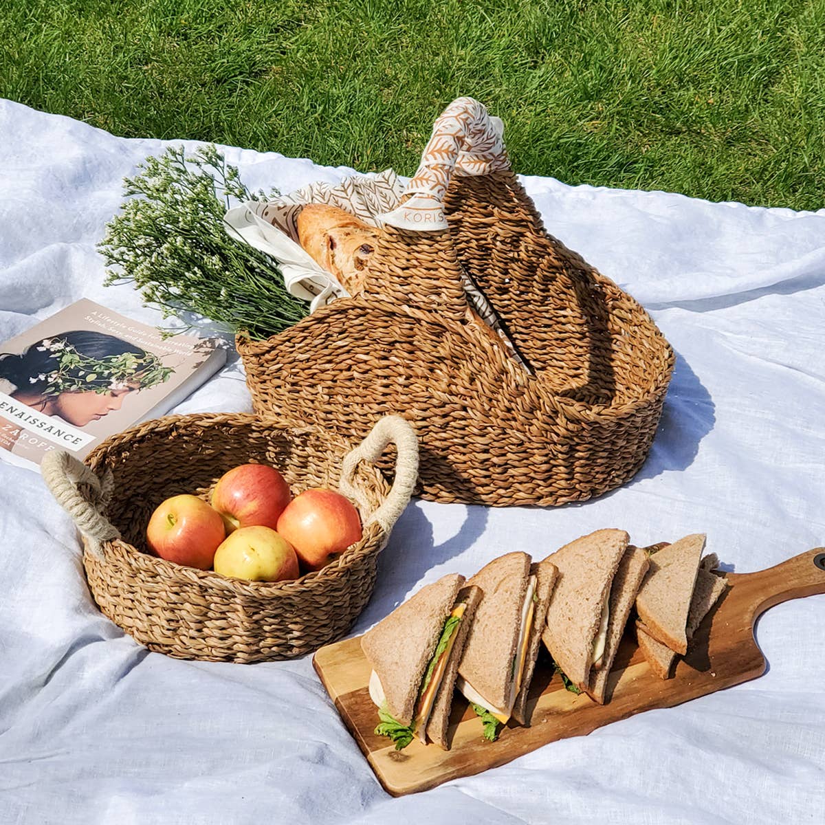 Handwoven Wicker Storage Basket l Savar Picnic Basket